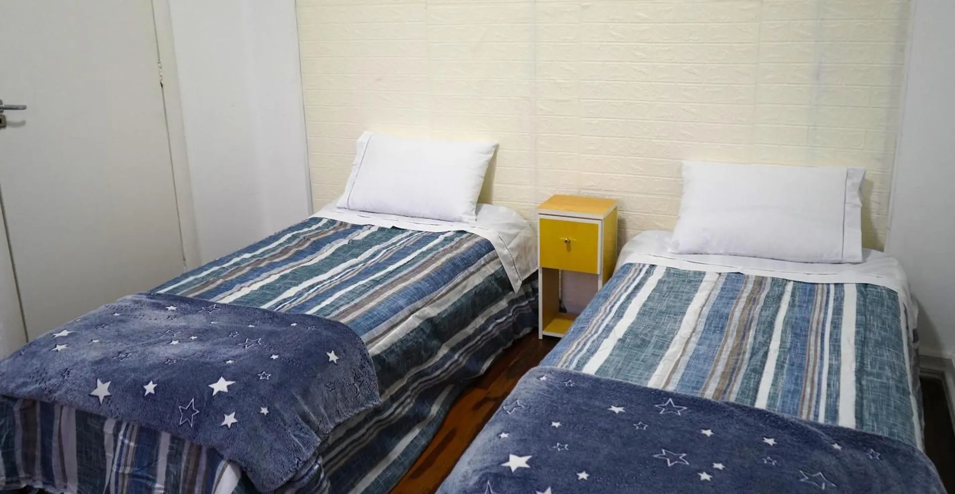 Vila Casa Antiga, Linda Otima Localizacao Prox Ao Shopping Porto Alegre